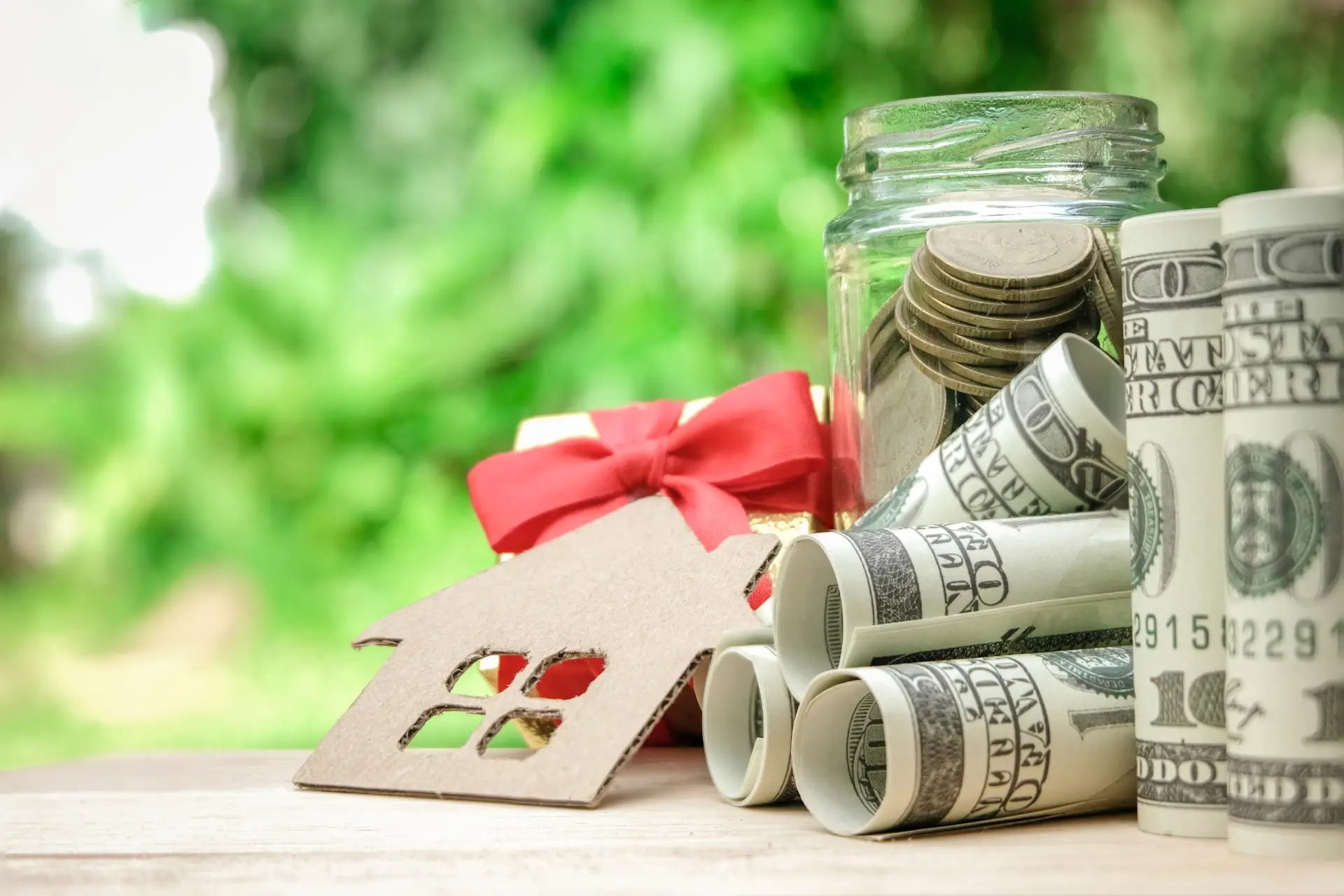 close-up-currency-model-house-table